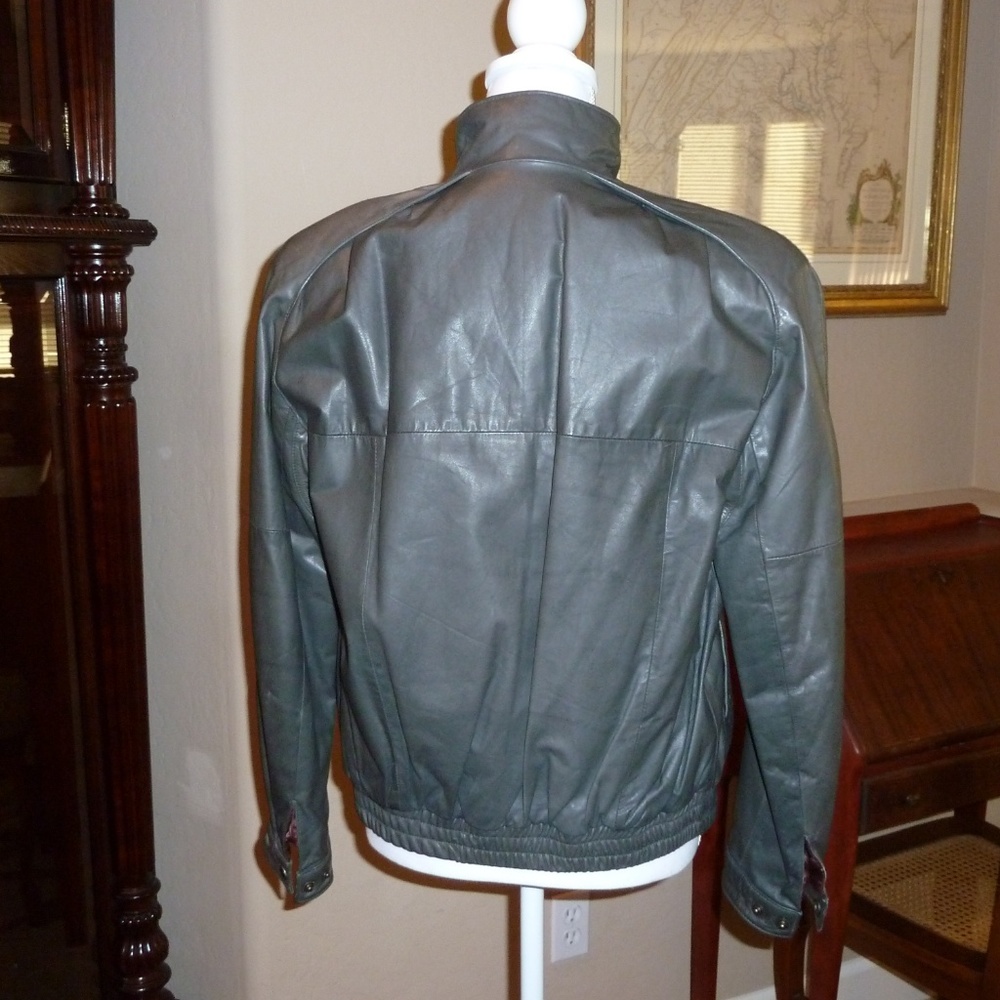 Leather Jacket Vintage 1981 Euc - image 2